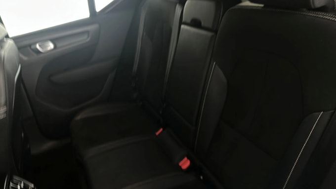 2021 Volvo Xc40