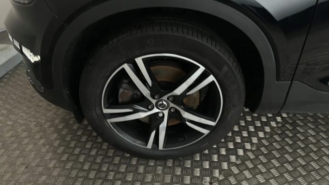 2021 Volvo Xc40