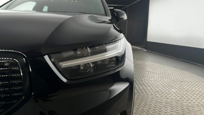 2021 Volvo Xc40