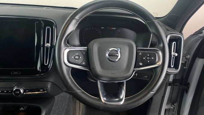 2021 Volvo Xc40