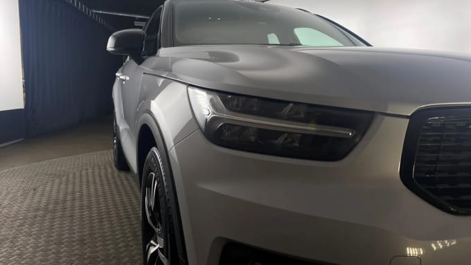 2021 Volvo Xc40