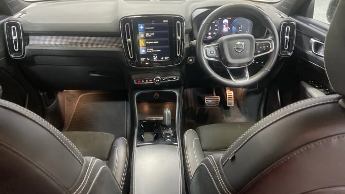 2022 Volvo Xc40