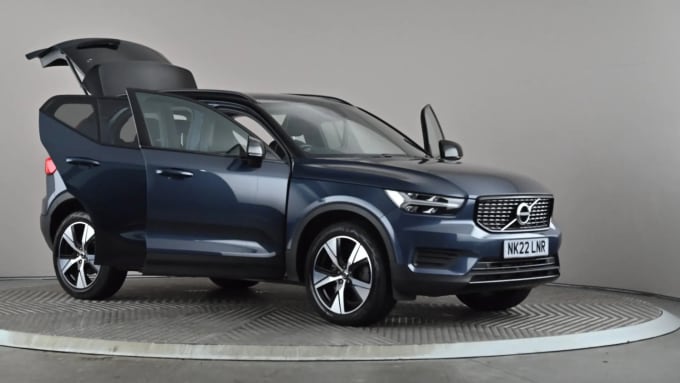 2022 Volvo Xc40