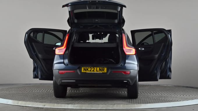 2022 Volvo Xc40