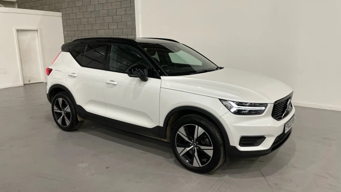 2022 Volvo Xc40