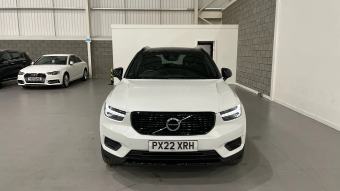 2022 Volvo Xc40