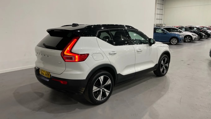 2022 Volvo Xc40