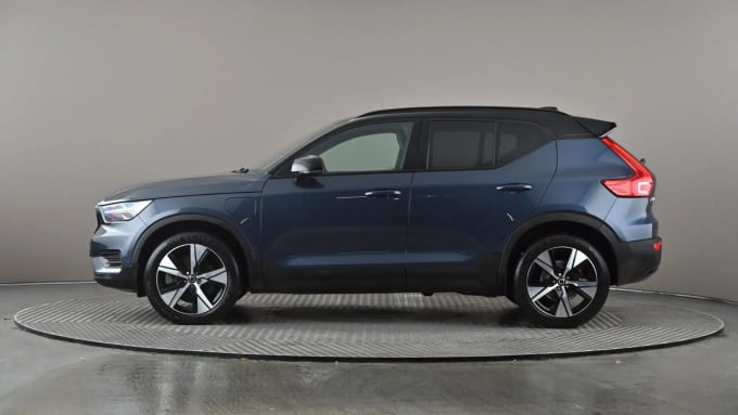 2021 Volvo Xc40