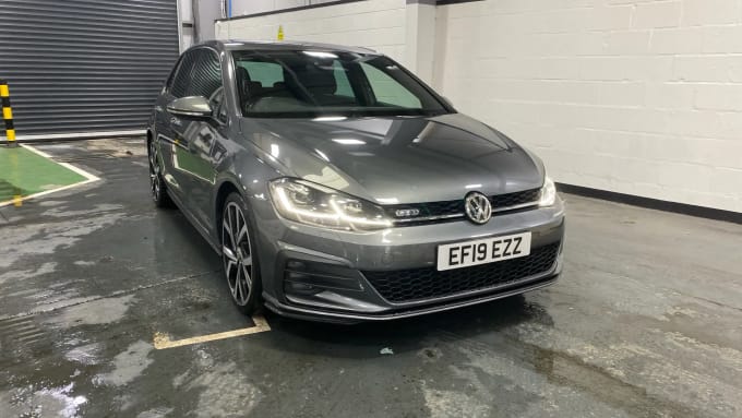 2019 Volkswagen Golf