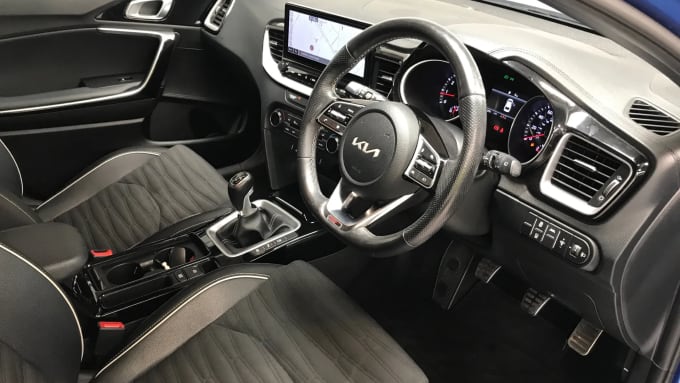 2022 Kia Pro Ceed