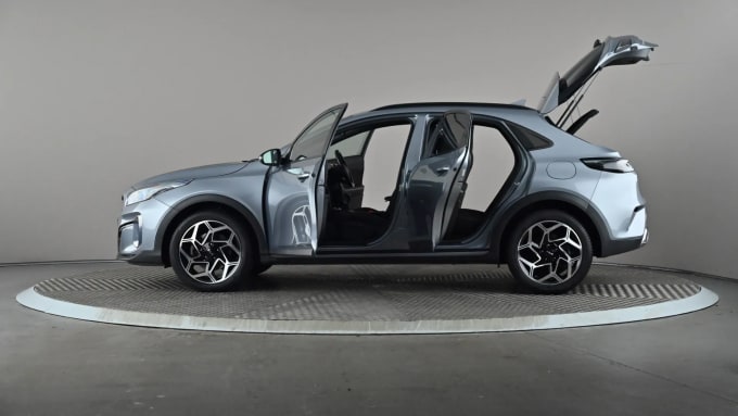 2024 Kia Xceed
