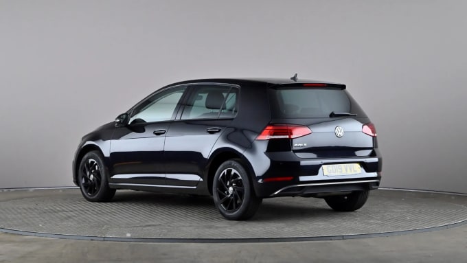 2019 Volkswagen Golf