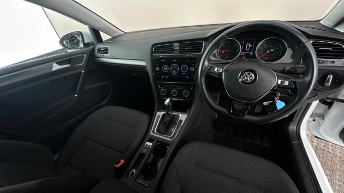 2019 Volkswagen Golf