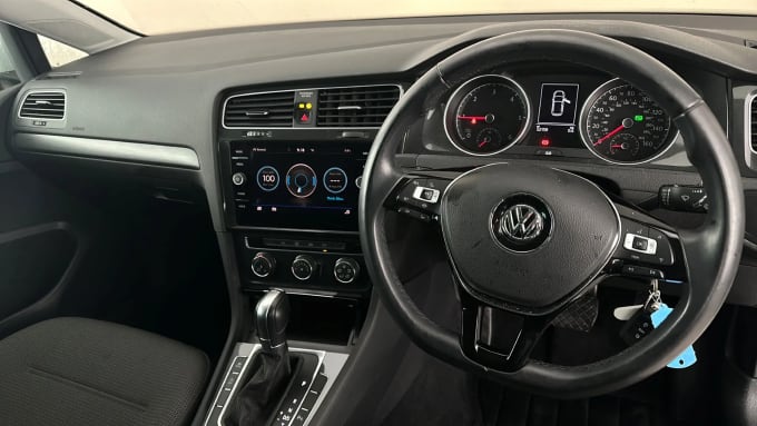 2019 Volkswagen Golf