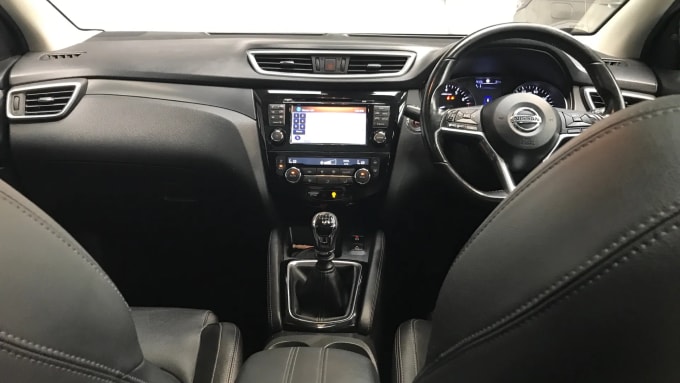 2017 Nissan Qashqai