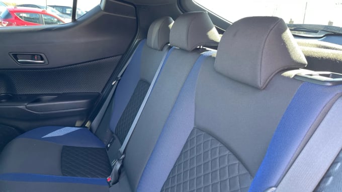 2021 Toyota C-hr