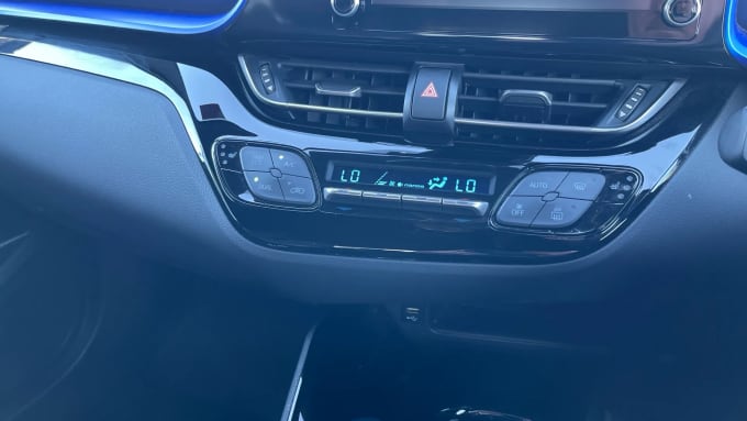 2021 Toyota C-hr