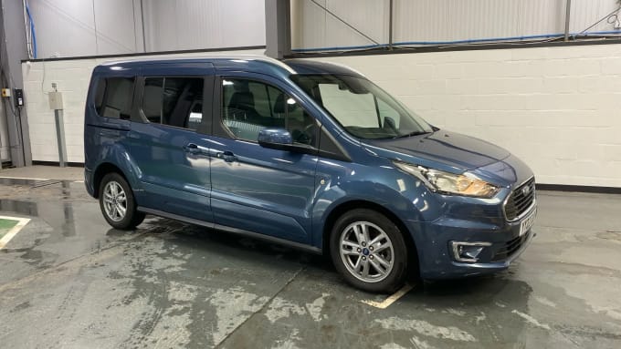 2022 Ford Grand Tourneo Connect