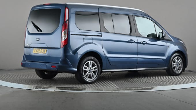 2022 Ford Grand Tourneo Connect