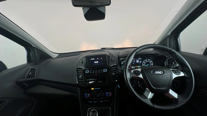 2022 Ford Grand Tourneo Connect