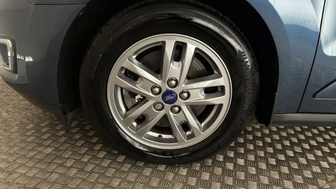 2022 Ford Grand Tourneo Connect