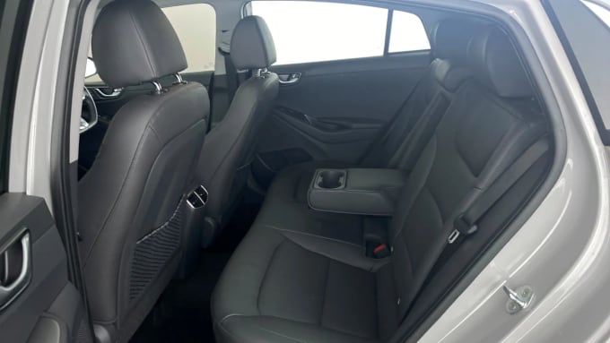 2022 Hyundai Ioniq