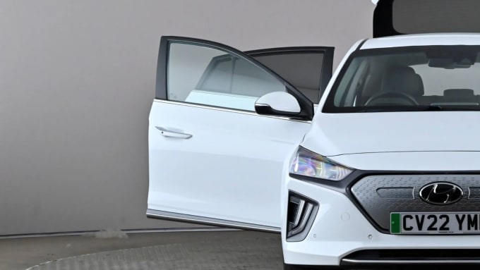 2022 Hyundai Ioniq