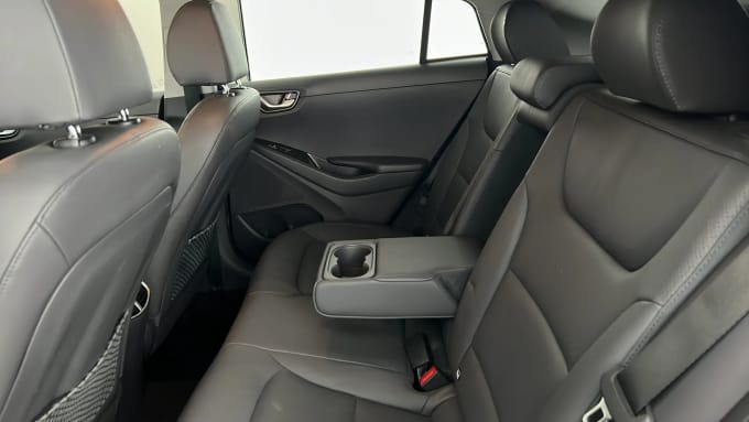 2022 Hyundai Ioniq