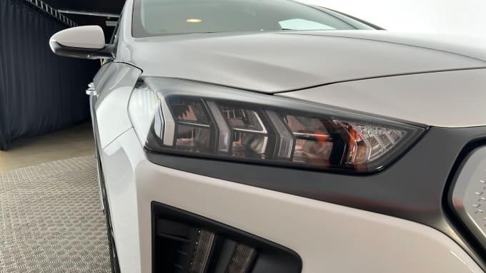 2022 Hyundai Ioniq