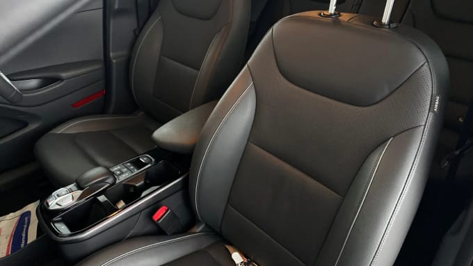 2022 Hyundai Ioniq