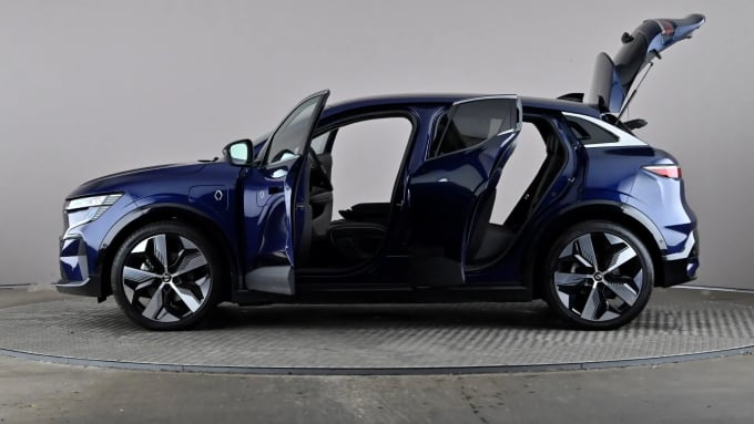 2024 Renault Megane E-tech