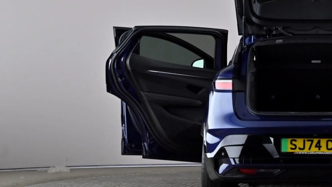 2024 Renault Megane E-tech
