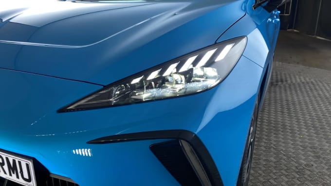 2022 Mg Motor Uk Mg4