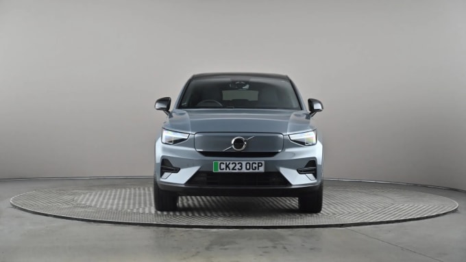 2023 Volvo C40