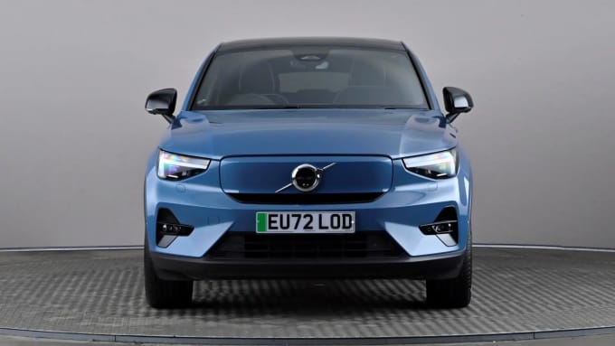 2022 Volvo C40