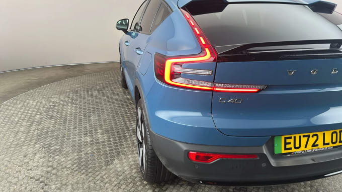 2022 Volvo C40