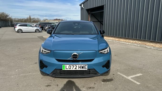 2022 Volvo C40