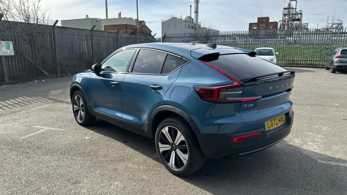 2022 Volvo C40