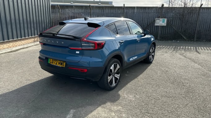 2022 Volvo C40