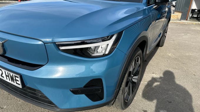 2022 Volvo C40