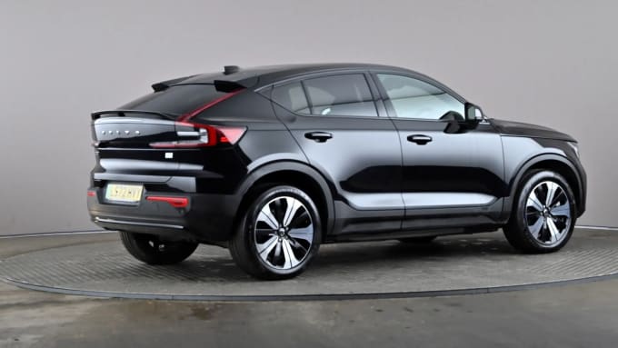 2022 Volvo C40