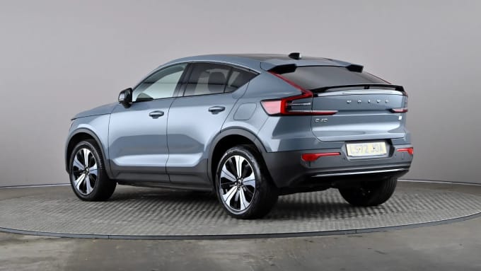 2022 Volvo C40