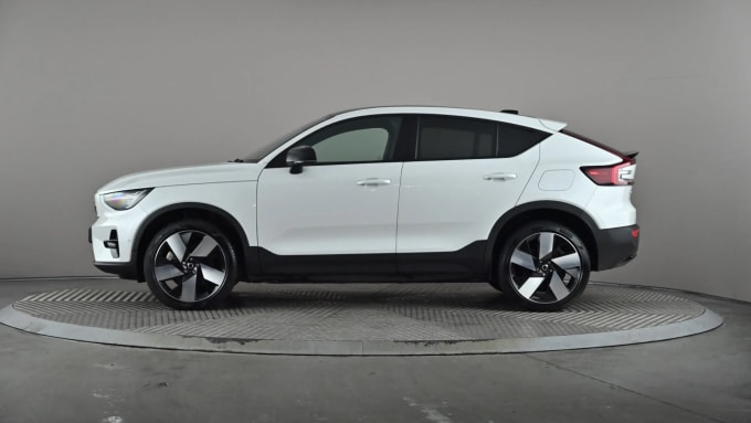2023 Volvo C40