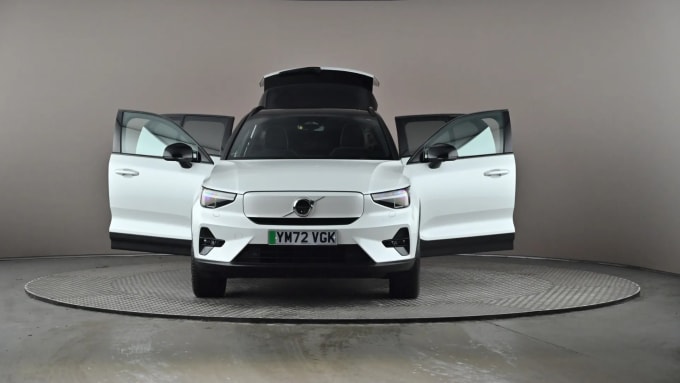 2023 Volvo Xc40