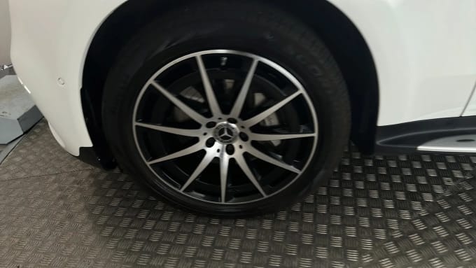 2021 Mercedes-benz Eqc