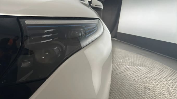 2021 Mercedes-benz Eqc