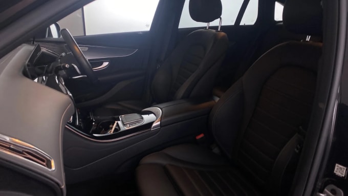 2021 Mercedes-benz Eqc