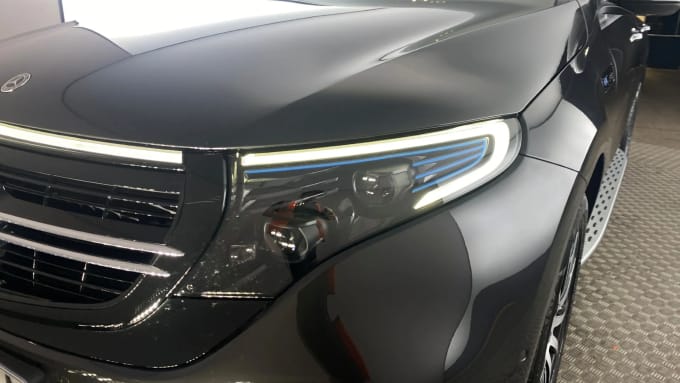 2021 Mercedes-benz Eqc