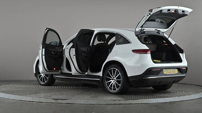 2022 Mercedes-benz Eqc