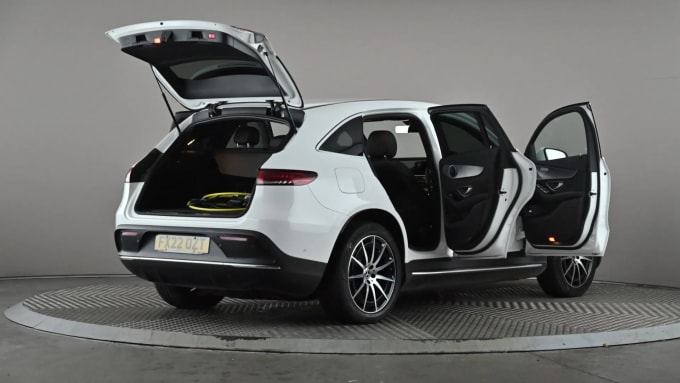 2022 Mercedes-benz Eqc